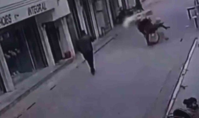 Trafiğe kapalı yola giren motokurye kaza yaptı
