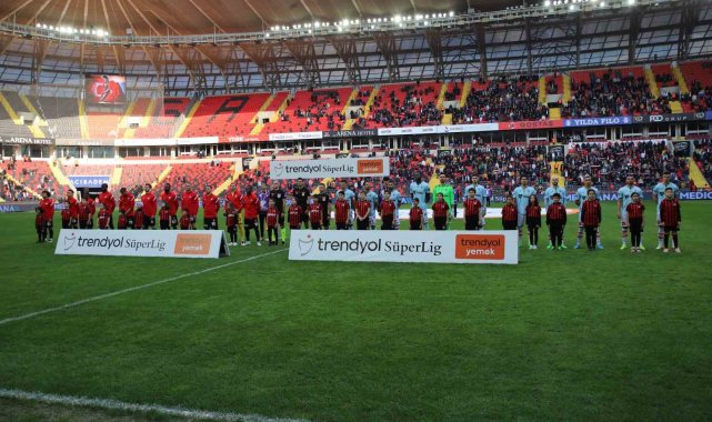 Trendyol Süper Lig: Gaziantep FK: 0 - Başakşehir: 0