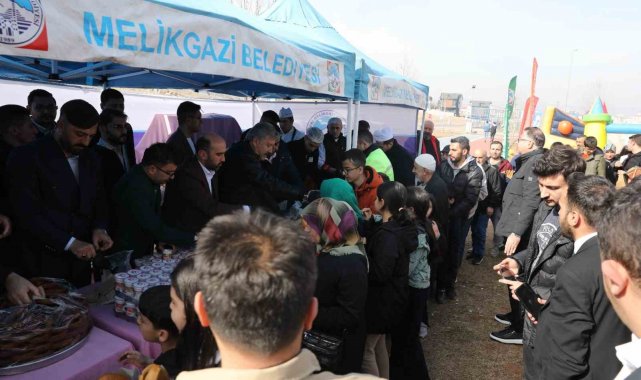 Vatandaşlar, TOKİ Mahalle Şenliği'nde buluştu