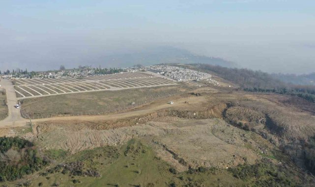 Yalova Belediyesi'nin mezarlıkta genişletme çalışmaları sürüyor