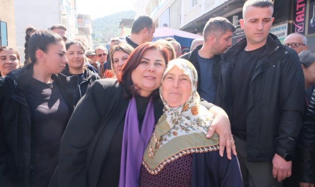 Başkan Çerçioğlu Koçarlı pazarımda vatandaşlarla buluştu
