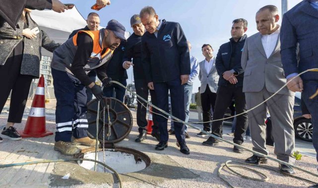Başkan Seçer, MESKİ'nin kazısız teknoloji sistemini yerinde inceledi