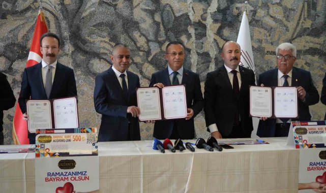 Gaziantep'te ihtiyaç sahibi 50 bin vatandaşa bakkalkart müjdesi