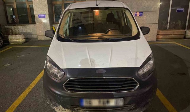 İstanbul'da göçmen kaçakçılığı operasyonu: 21 düzensiz göçmen hakkında işlem yapıldı, 7 şüpheli tutuklandı