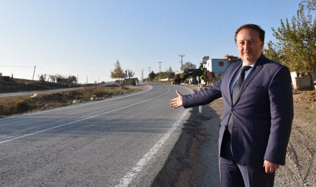 Karesi Belediyesi vatandaştan gelen yol taleplerini yerine getirdi