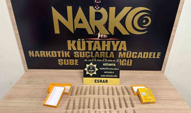 Kütahya'da aracında uyuşturucu ile yakalanan şüpheli tutuklandı
