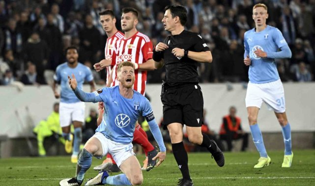 Milan - Slavia Prag maçında Halil Umut Meler düdük çalacak