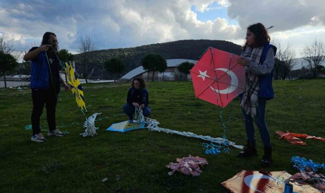 Muğla'da öğrenciler baharın gelişini uçurtma etkinliği ile karşıladı