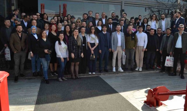 Özel Ümit sigorta acenteleri temsilcileriyle buluştu