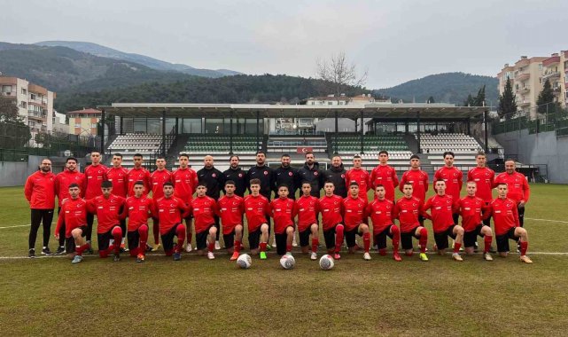 U15 Milli Futbol Takımı, Macaristan maçı hazırlıklarını Manisa'da sürdürüyor