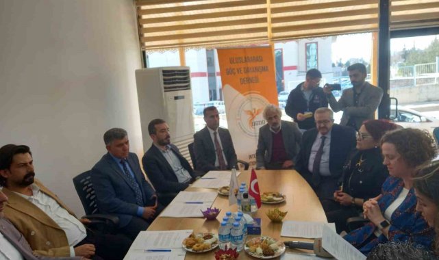 Uluslararası Göç ve Dayanışma Derneği'nin Adıyaman Şubesi açıldı