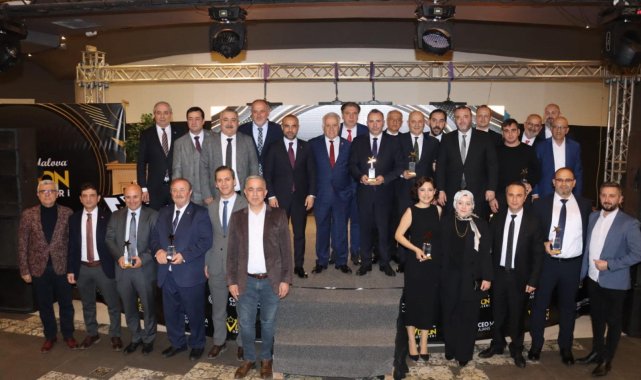 Yalova'da vizyon ödülleri sahiplerini buldu
