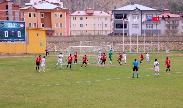3. Lig; Bayburt Özel İdare Spor - Karaköprü Belediyespor: 0-0