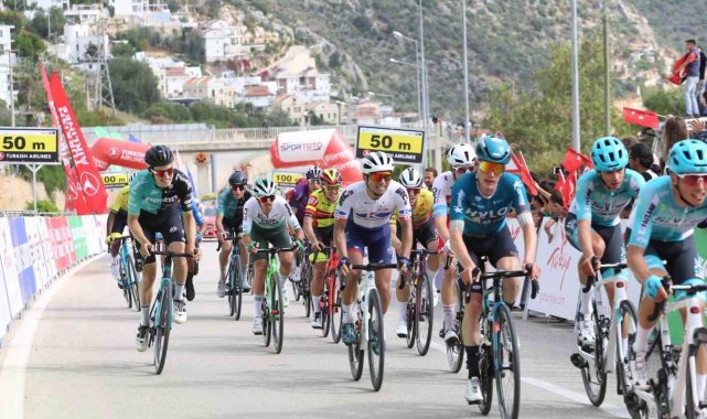 59. Cumhurbaşkanlığı Türkiye Bisiklet Turu'nun Kemer-Kaş etabını Max Kanter kazandı