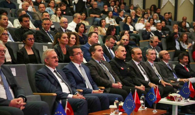 AFAD Başkanı Memiş: "Birçok iklim modeli önemli ölçekte iklimsel değişiklik ve buna bağlı hidrometeorolojik afetlerle karşılaşılacağını öngörüyor"