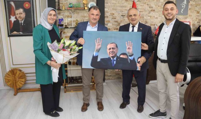 AK Parti İlçe Teşkilatından Başkan Öztürk'e ziyaret