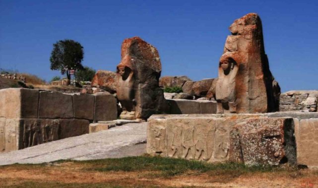 Alacahöyük'ü bayram tatilinde 3 bin 381 kişi ziyaret etti
