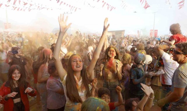 Alanya'da en renkli festival
