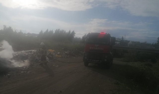 Arsuz'da çöplük alanda yangın çıktı