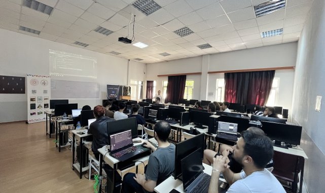 BAKA'nın 'Kodla Bakalım' programı tamamlandı