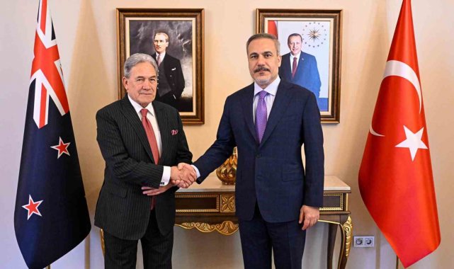 Bakan Fidan: "Irak'ın bölge ülkeleri ile entegre bir ülke olmasını arzu ediyoruz"