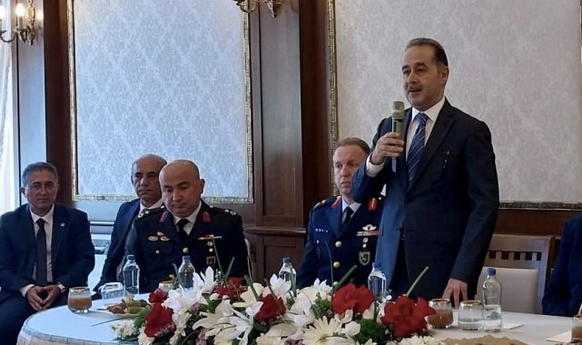 Bandırma ailesi bayramlaştı