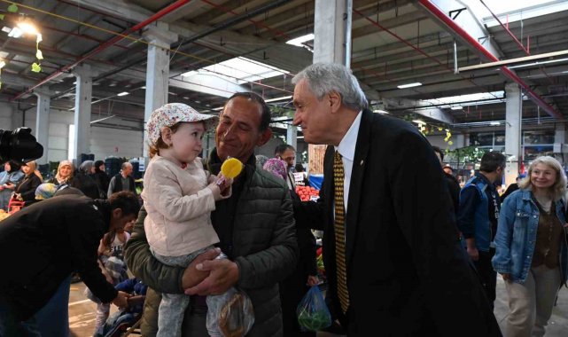 Başkan Bakkalcıoğlu'ndan kapalı pazara ziyaret