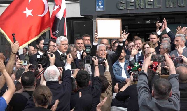 Başkan Bozbey mazbatasını aldı