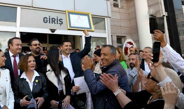 Başkan Günel, mazbatasını aldı