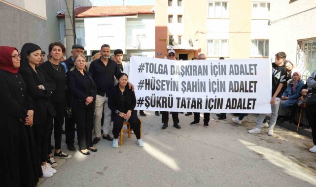 Bıçaklanan kadını kurtardıktan sonra tutuklanan gençlere destek için sevenleri bir araya geldi