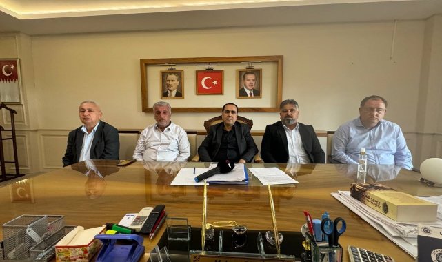 Birecik Belediye Başkanı ve meclis üyeleri DEM Parti'den istifa etti