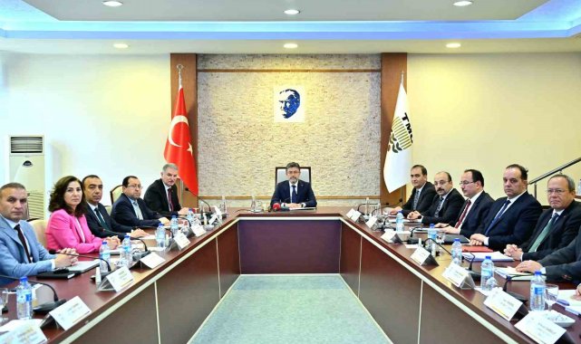 Çalışma ve Sosyal Güvenlik Bakanı Işıkhan: "Sendikal hareketlerin güçlenmeye devam etmesi gerekmektedir"