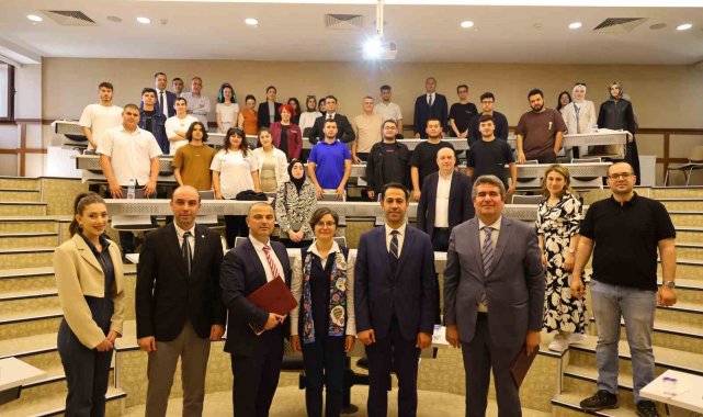 Dijitalleşme ve alternatif turizm HKÜ'de konuşuldu