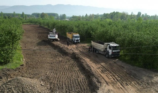 Düzce'de bu yıl 4 bin 950 metre yeni yol açıldı