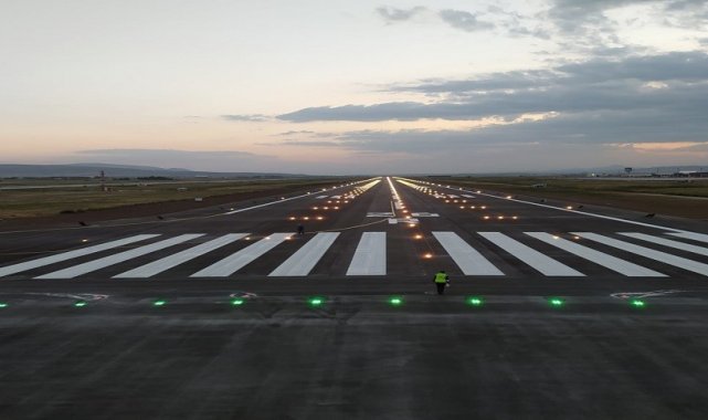 Erzurum'da ilk çeyrekte 297 bin 731 yolcu uçtu
