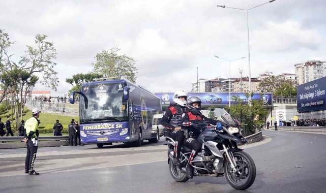 Fenerbahçe derbi için stada geldi