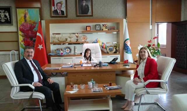 Gölbaşı'nda 23 Nisan çoşkusu
