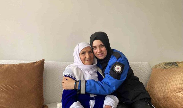 Hakkari polisinden 100 yaşındaki Zeynep nineye ziyaret