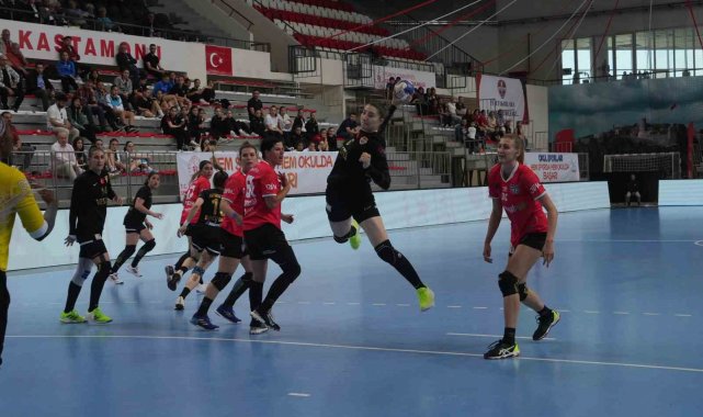 Hentbol Süper Ligi: Kastamonu Belediyespor: 38 - Konyaaltı Belediyespor: 40
