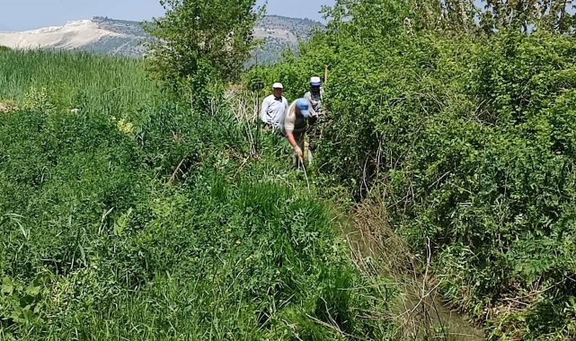 Hisarcık Hamamköy'de imece usulü sulama kanalı temizliği