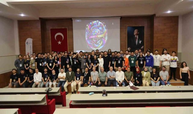 HKÜ'de Game Jam ve Web Hackathon buluştu