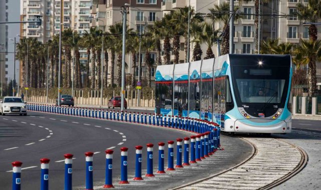 İzmir'de 1 Mayıs'ta toplu ulaşım yüzde 50 indirimli
