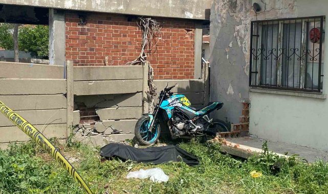 İzmir'de hava astsubay öğrencisi, motosiklet kazasında yaşamını yitirdi