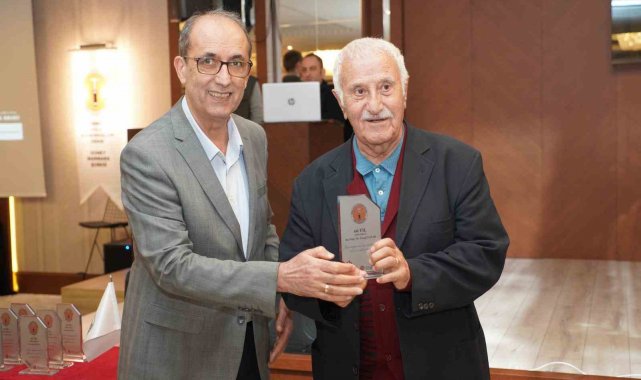 Jeoloji mühendisleri kurtarma ekibiyle sahaya iniyor