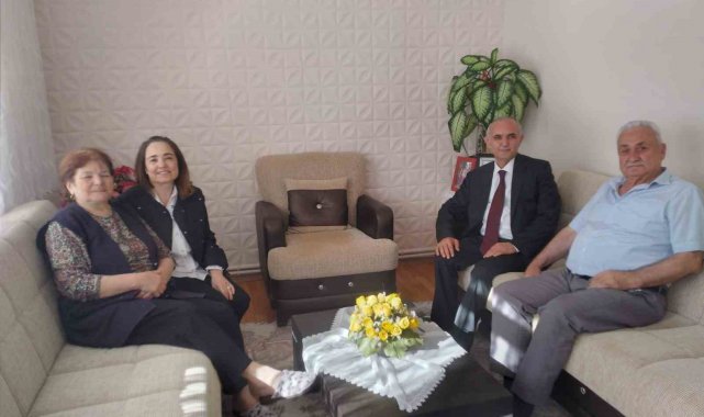 Kaymakam Elmacıoğlu'ndan şehit ailelerine bayram ziyareti