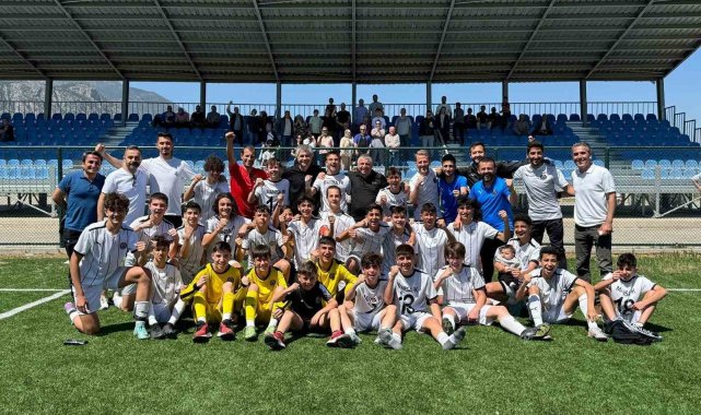 Manisa FK 3'ü namağlup 4 şampiyonlukla Gelişim Ligleri'ne damga vurdu