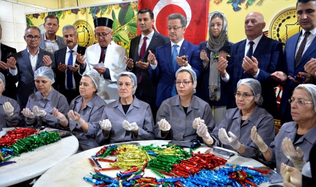 Manisa'dan şifa dağıtacak 7 ton mesir macununun duası yapıldı