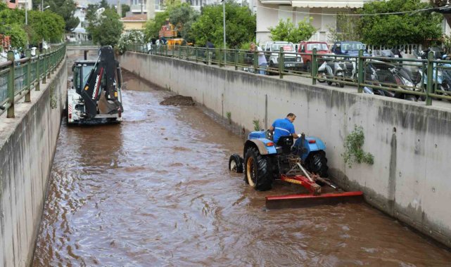 Marmaris'te derelerde kapsamlı temizlik