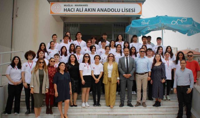 Marmaris'te lise öğrencileri projelerini sergiliyor