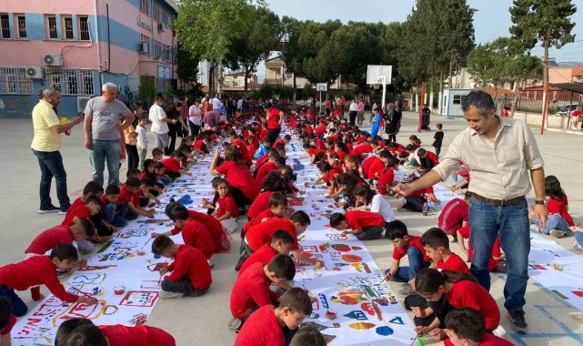 Minik eller sanatla buluştu